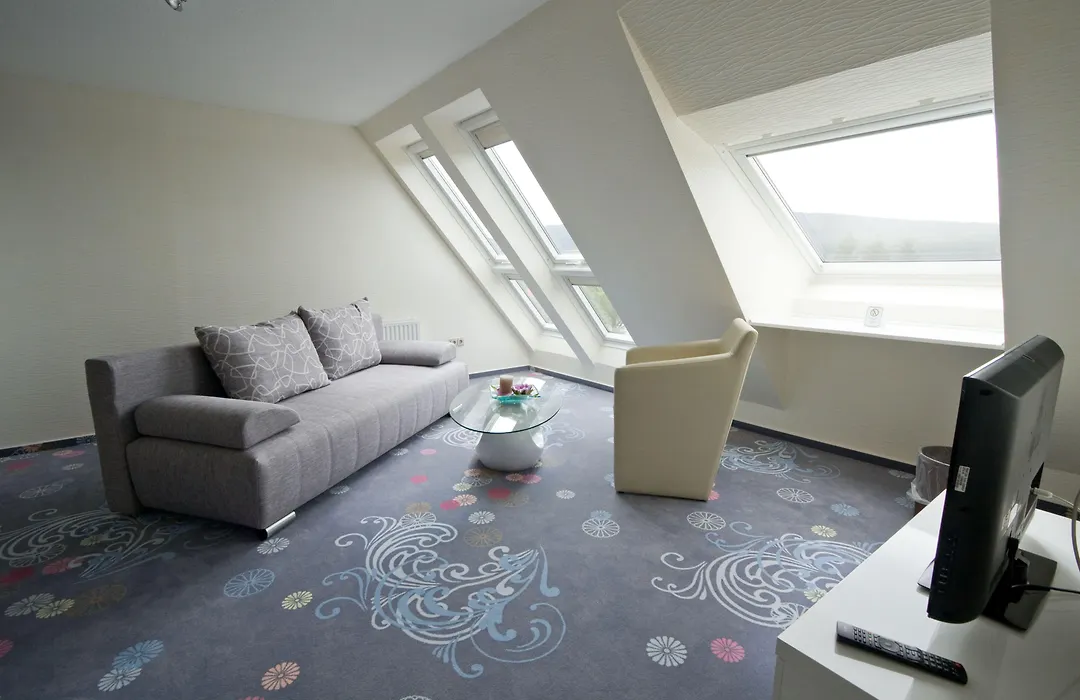 Hotel Waldrausch-1