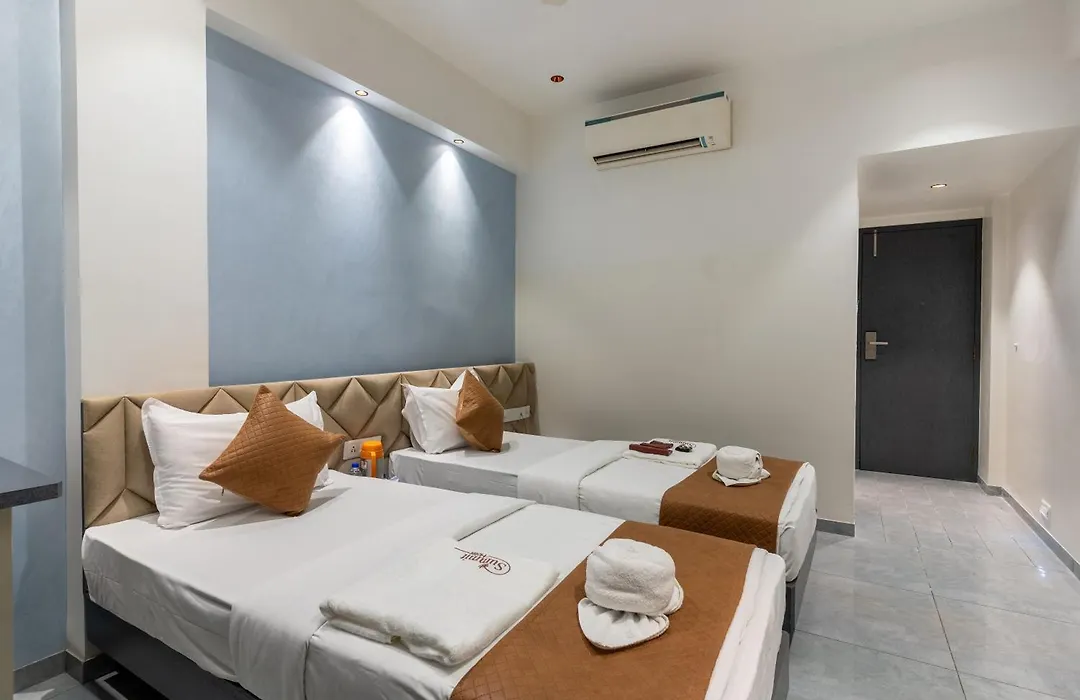 Hotel Summit-1
