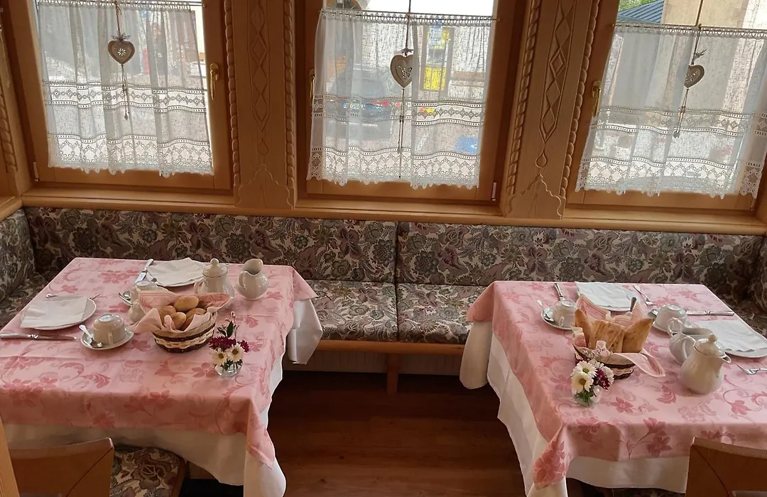 Albergo Alpino-1