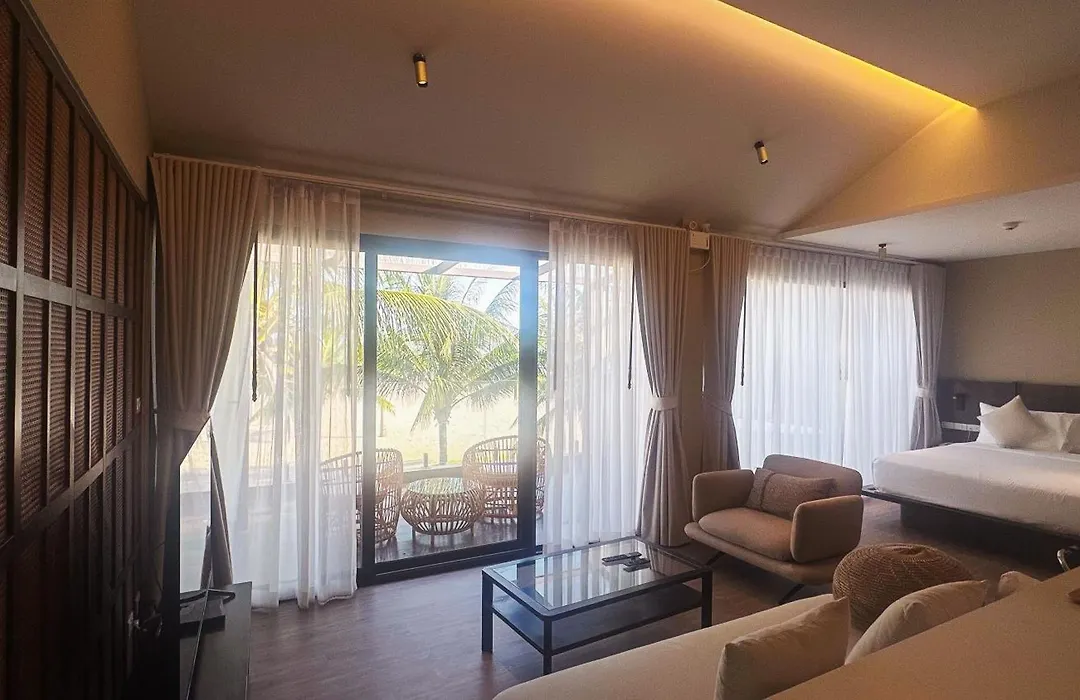 Triple Tree Beach Resort-1