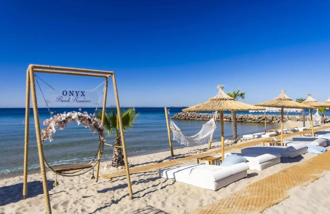 Onyx Beach Residence - Free Beach Access & Parking-1