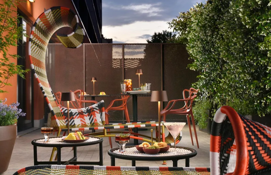 Milan Suite Hotel-1