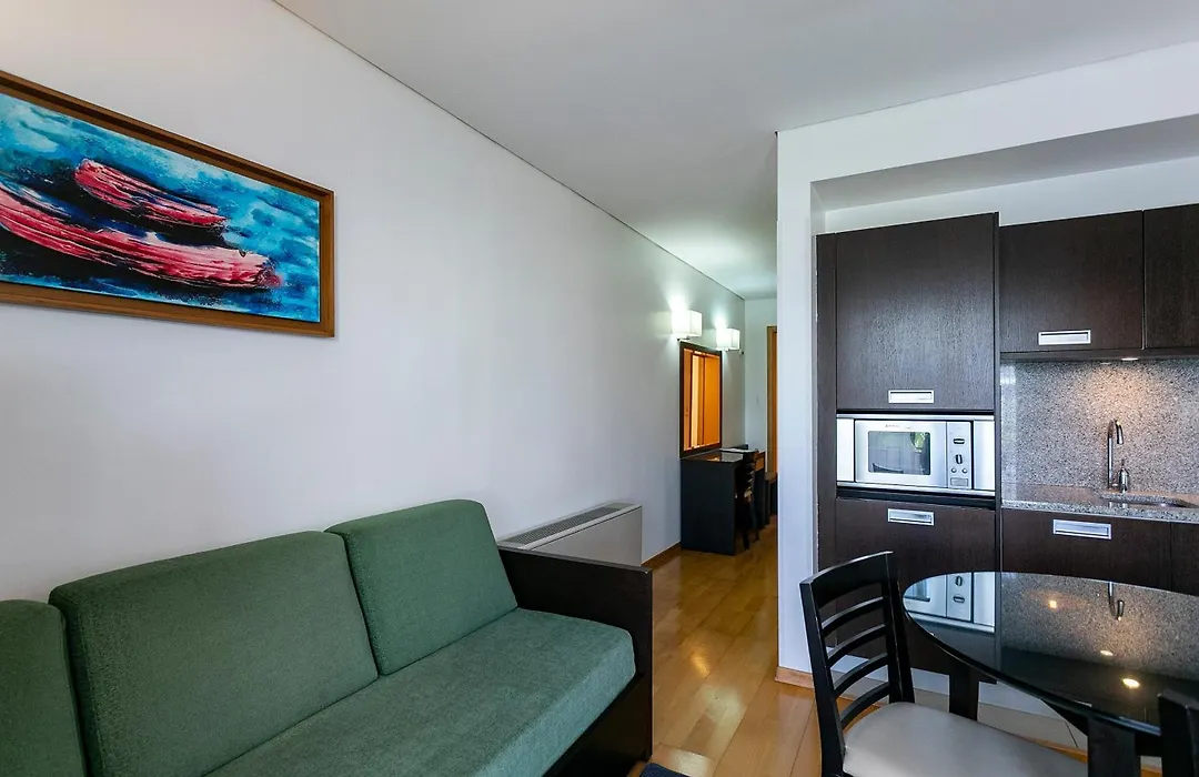 Antillia Hotel-1