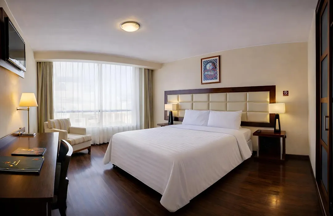 Mint Hotel-1