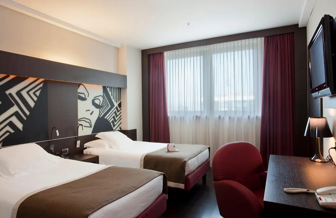 Crowne Plaza Milan City By Ihg-1