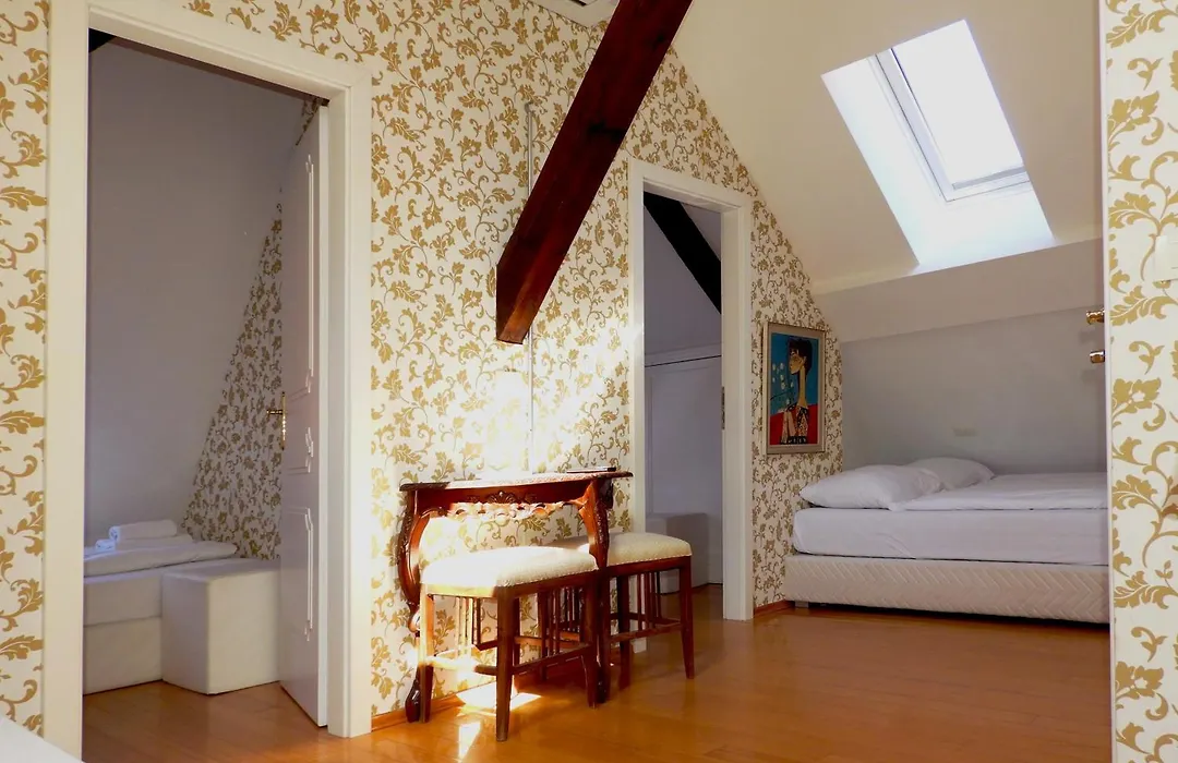 Allegro Hotel-1