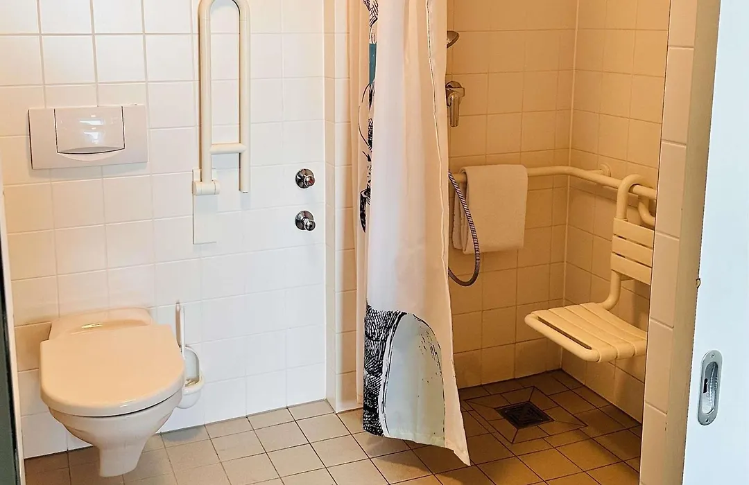 Ibis Hotel Berlin Spandau-1