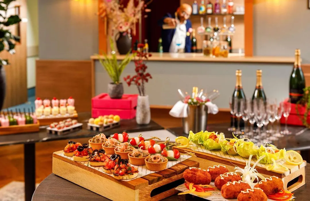 Novotel London Greenwich-1