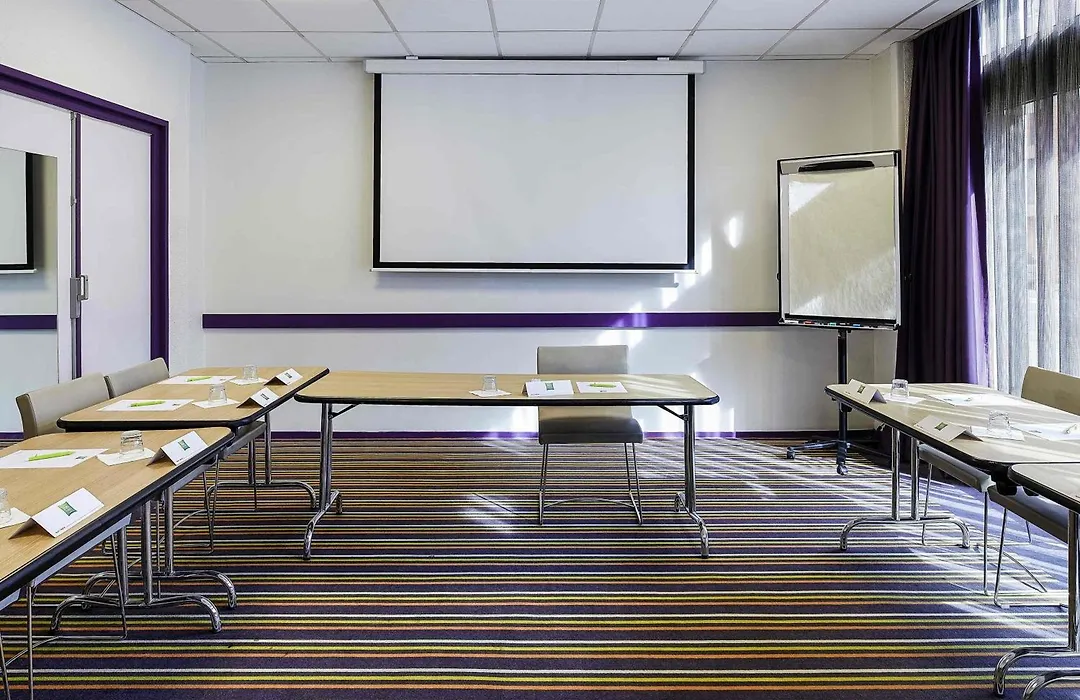 ibis Styles Lille Centre Gare Beffroi-1