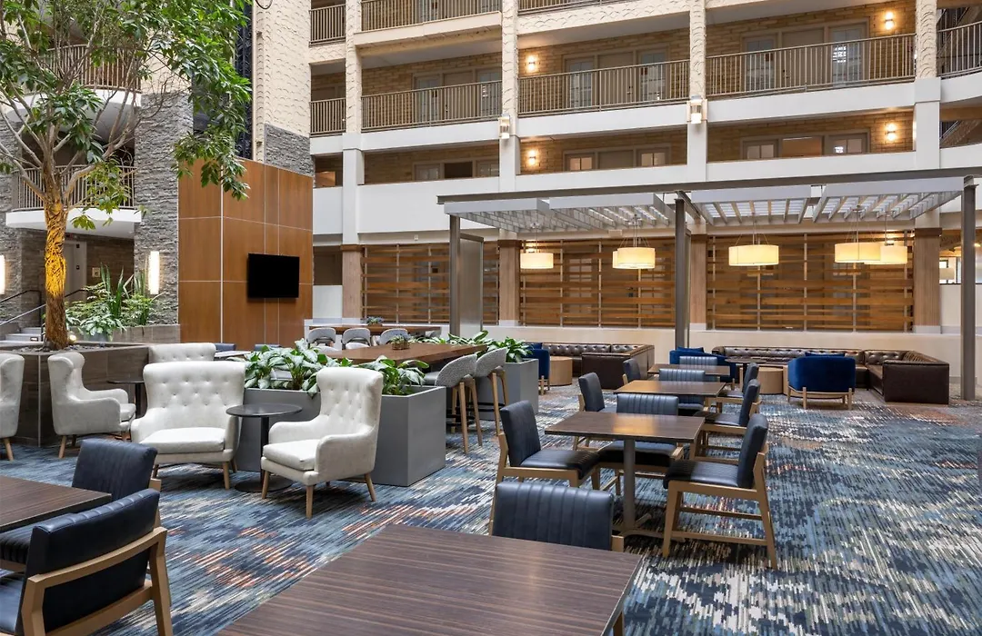 Embassy Suites By Hilton Minneapolis Bloomington Edina-1