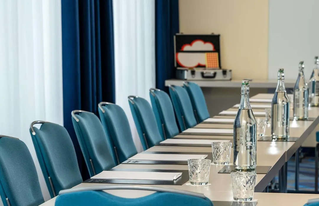 Mercure Hotel Berlin Tempelhof-1