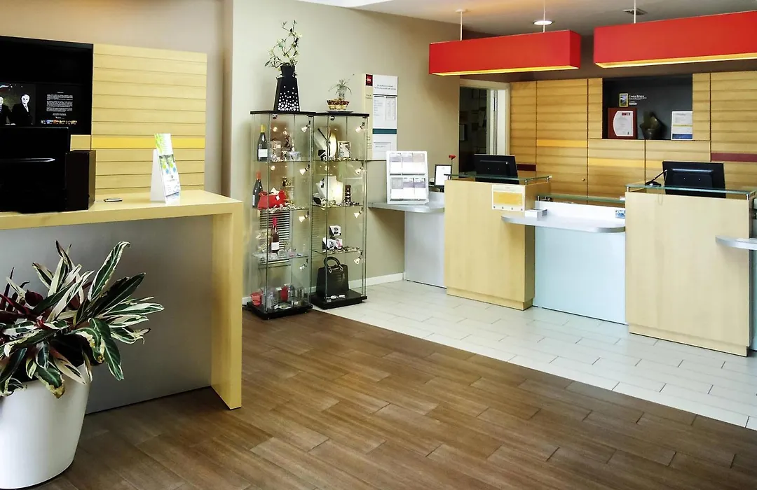 Ibis Girona-1