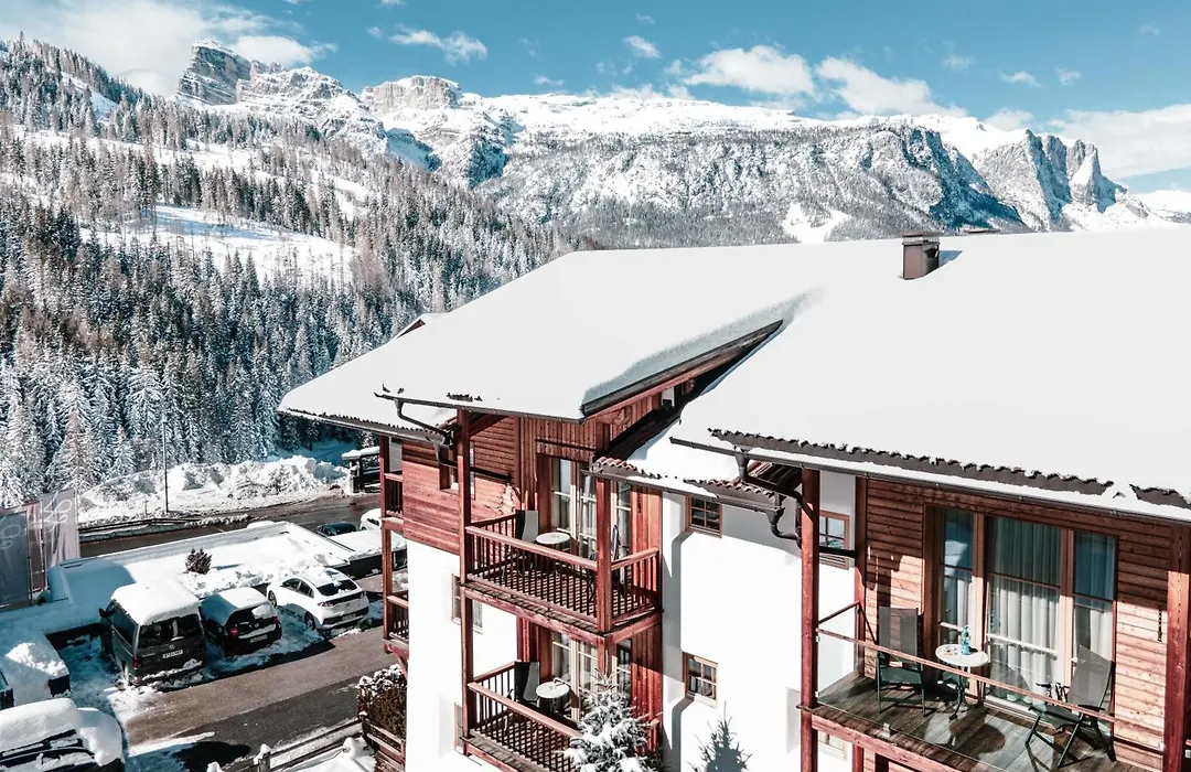 Hotel La Fradora - Dolomites Hotel-1