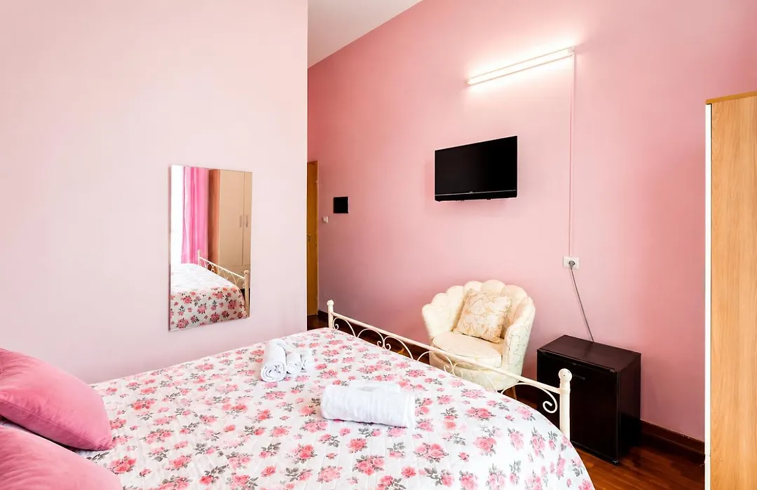 Bamba Luxury Suites Napoli Central Station-1