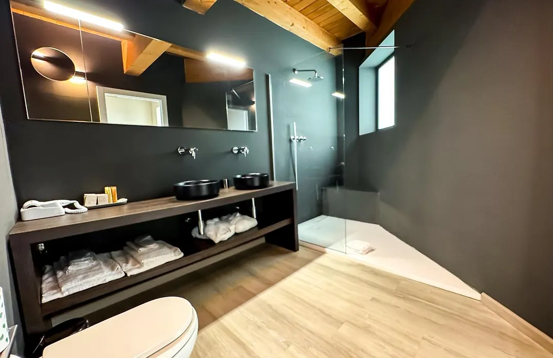 Continental Urban Art Hotel-1