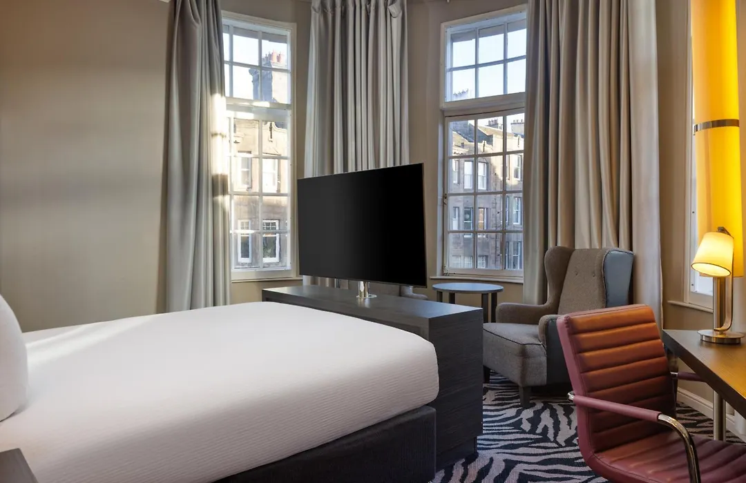 Doubletree By Hilton Edinburgh City Centre-1