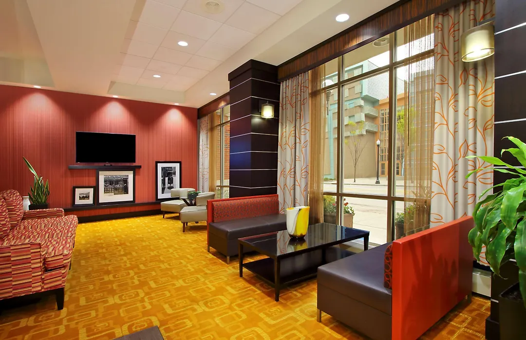 Hampton Inn & Suites Columbus-Downtown, Ohio-1