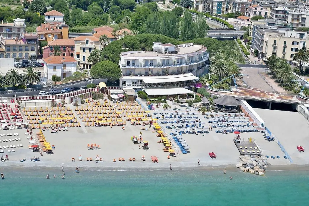 Hotel Tirreno-1