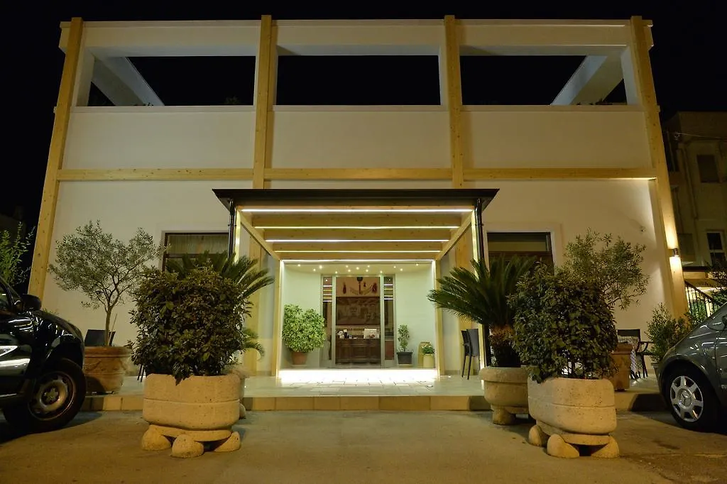 Hotel Cuor Di Puglia-1