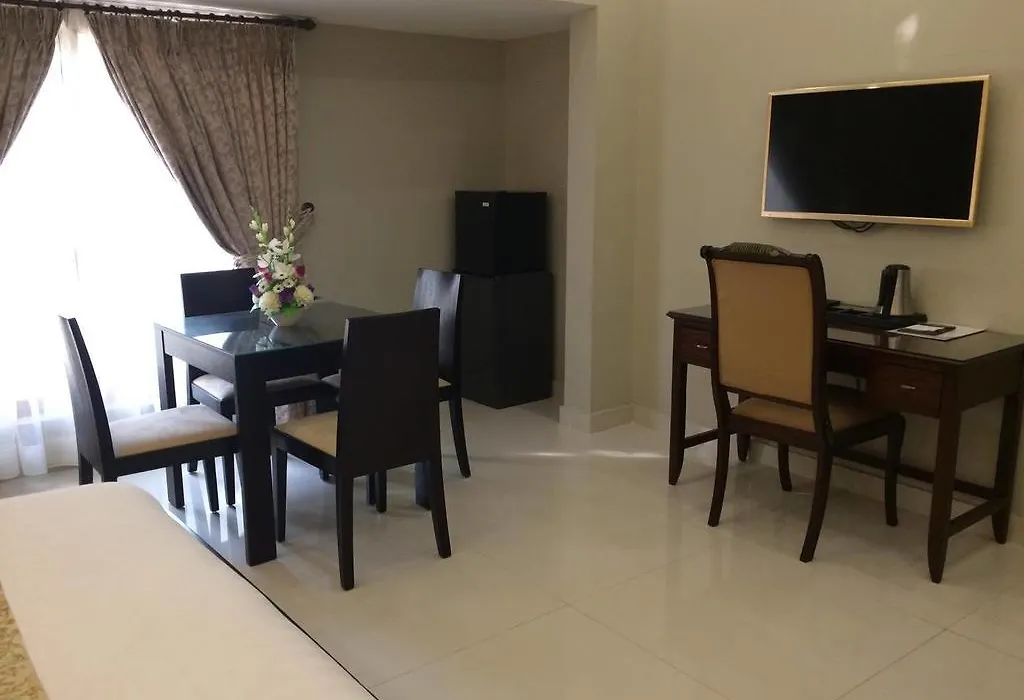 Orchards Cottage Hotel-1