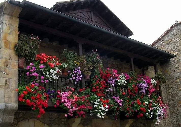 Hotel Cantabrico-1