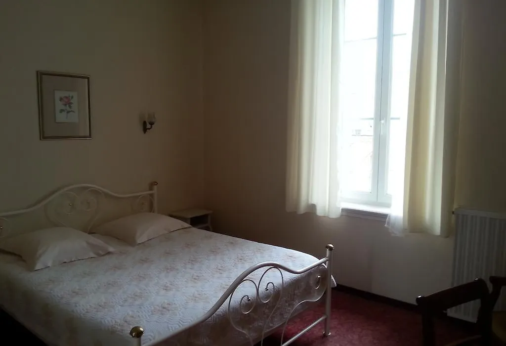 Hôtel Emilie-1