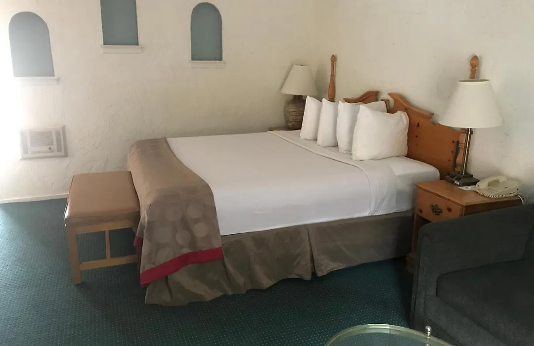 Channel Islands Inn-1