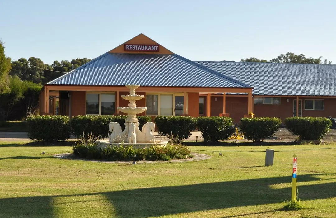 Comfort Inn Bishops Lodge-1