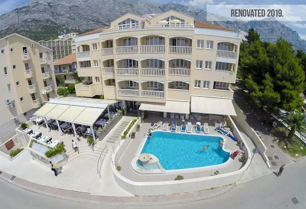 Aparthotel Milenij-1