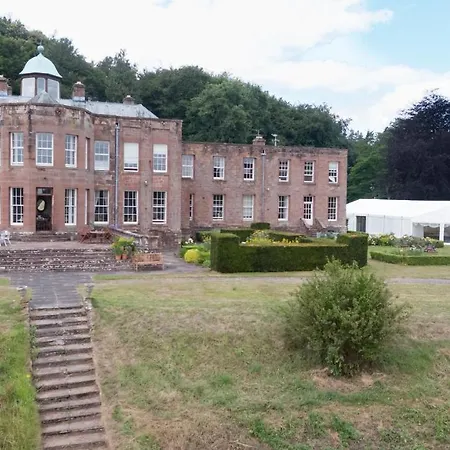 Warwick Hall-3