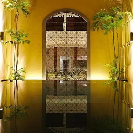 Colombo Court Hotel & Spa-2