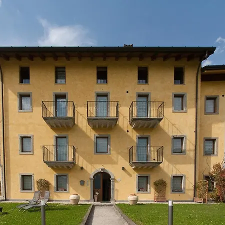 Residence Samont - Borgo Gortani-2