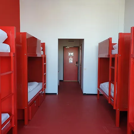 Wow Amsterdam Hostel-3