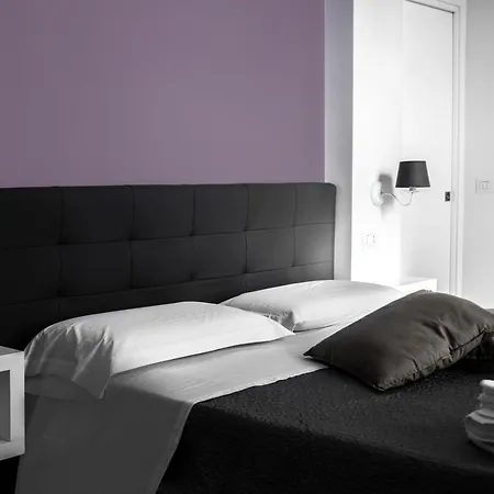 Aurora Luxury Rooms-3