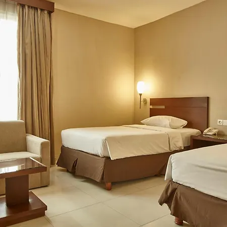 Triniti Hotel Gajah Mada-2