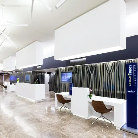 Novotel Madrid Center-2