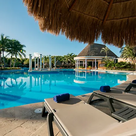 Iberostar Waves Paraiso Beach-2