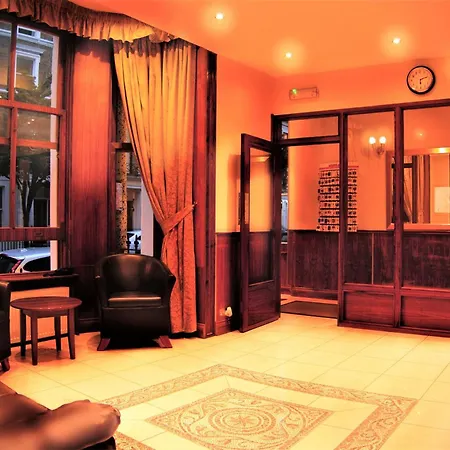 Westbury Hotel-2