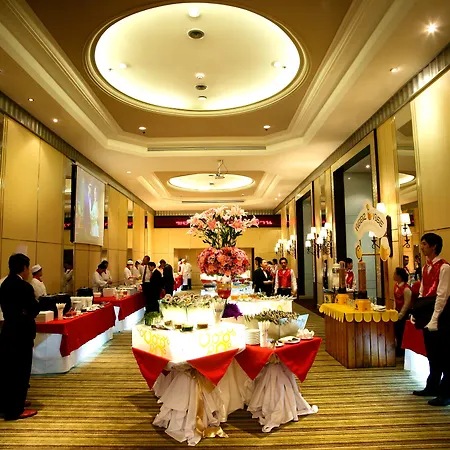 Baiyoke Sky Hotel-3
