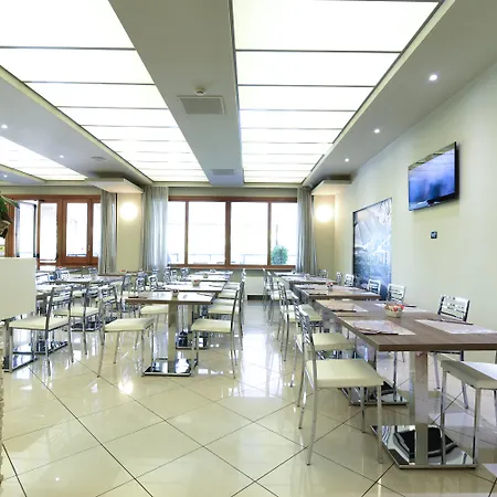 Best Quality Hotel La Darsena-3