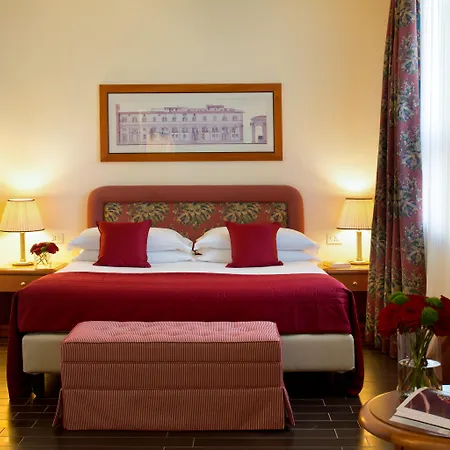 Starhotels Business Palace-2