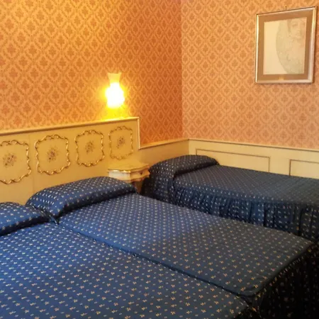 Hotel Diana-3