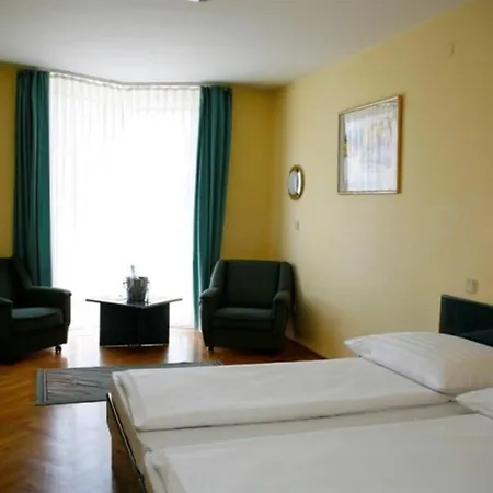 Hotel Bara Budapest-3