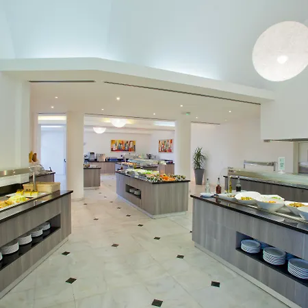 Golden Coast Beach Hotel-2
