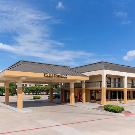 Quality Inn At Arlington Highlands-3