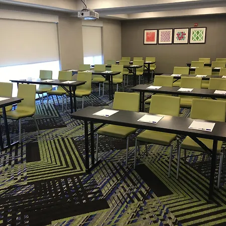 Holiday Inn Express & Suites Charlotte-Concord-I-85 By Ihg-3