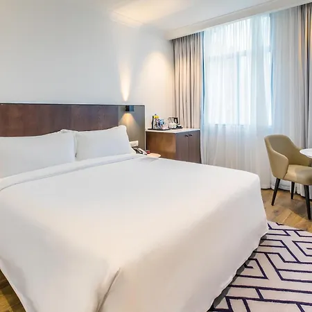 The Grace Hotel-2