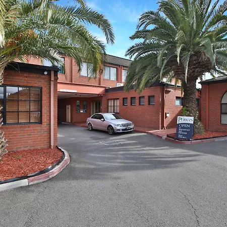 Comfort Hotel Dandenong-3