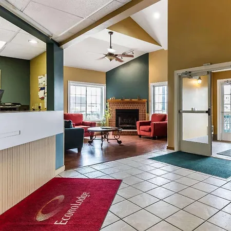 Econo Lodge Inn & Suites Dickson-3
