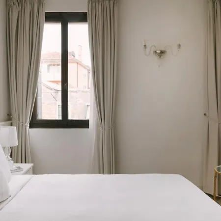 Ih Hotels Venezia Salute Palace (Adults Only)-2